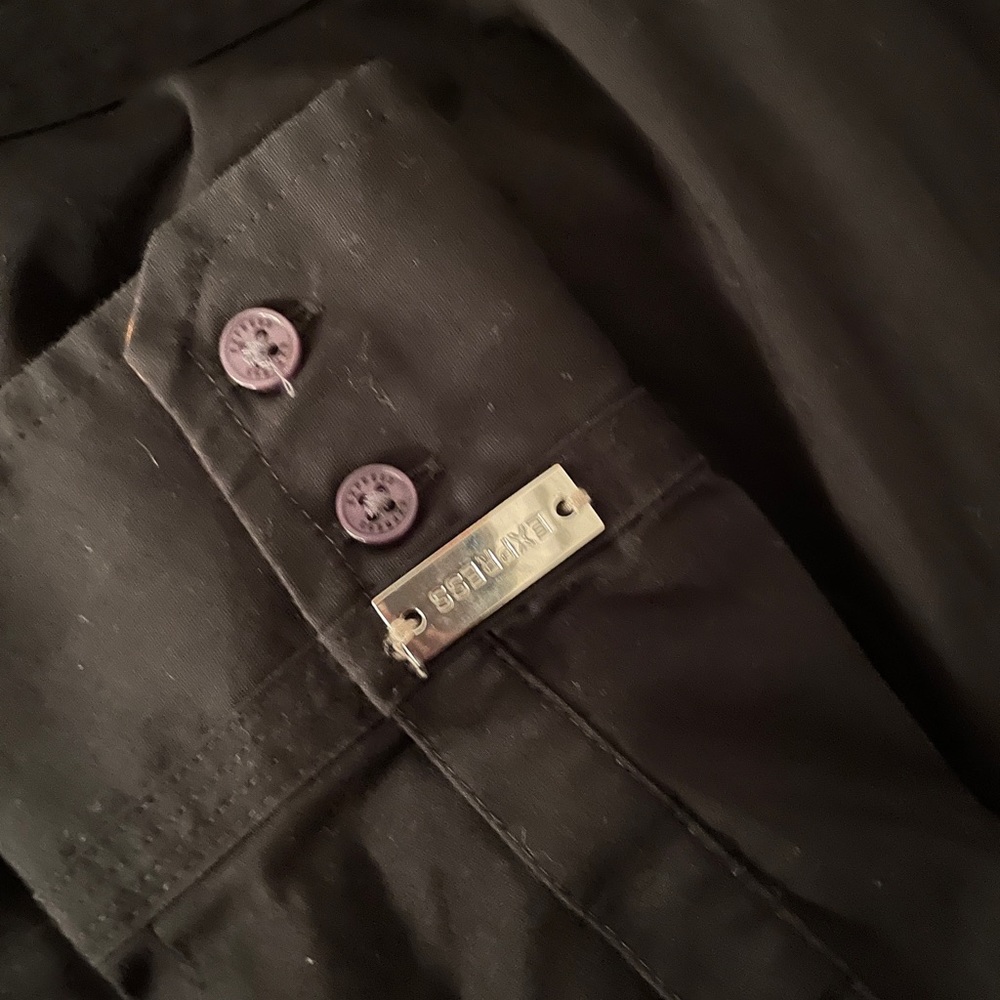 button down shirt - Picture 2 of 3